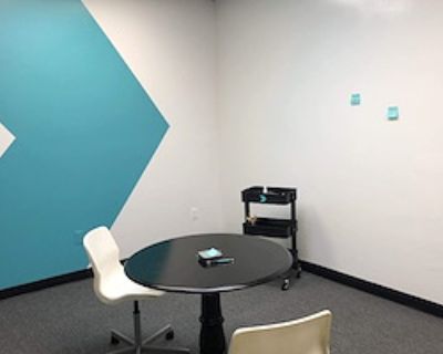 Private Meeting Room for 10 at The IncuHub