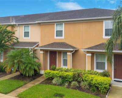 1172 CHELSEA DRIVE. image_url. In unit laundry Granite counters Dishwasher Pool Ceiling fan Hot tub Unit Amenities carpet ceiling fan dishwasher granite counters in unit laundry microwave range refrigerator Property Amenities on-site laundry pool hot tub. deposit. 2 Bedroom. 3 Bathroom. 1076 ft