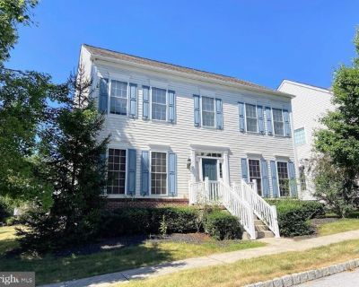 Hampshire Ln, Chester Springs, Home For Rent