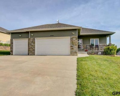 4 Bedroom 3BA 1693 ft Single Family Home For Sale in PLATTSMOUTH, NE