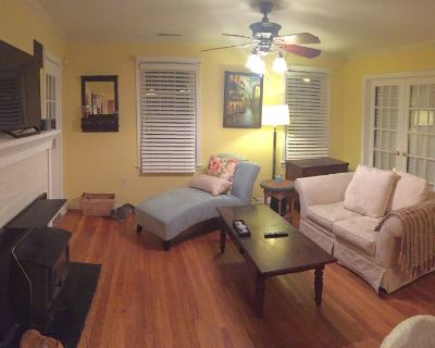Room for Rent in a 2br apartment near downtown Stamford
