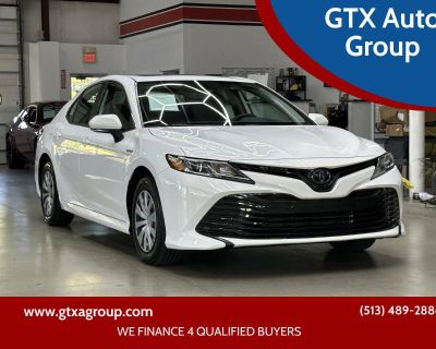 Used 2020 Toyota Camry Hybrid LE