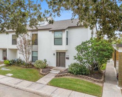 2 Bedroom 3BA 1406 ft Townhouse For Sale in LAKE CHARLES, LA