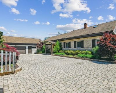 St Ave, Edgewater, Home For Sale