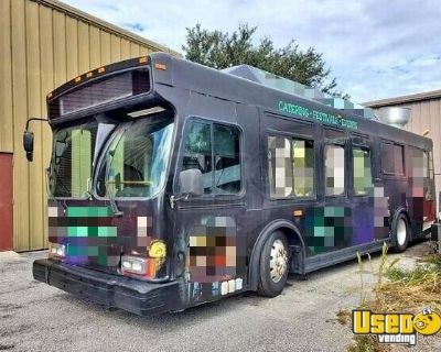 2002 International Bus Converted into Fully-Equipped Food Truck