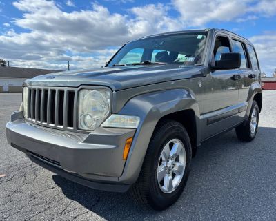 2012 Jeep Liberty Sport SUV 4D