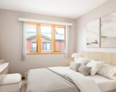 Queen bedroom in 4 bed/2.5 bath home in Chinatown #1632 D