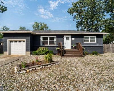 2 Bedroom 1BA 864 ft Single Family Home For Sale in FORKED RIVER, NJ