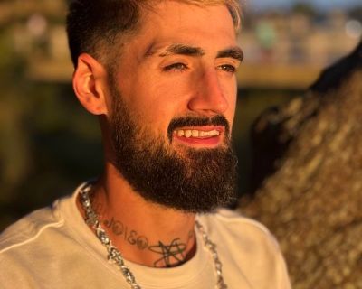 Branson - Needs a House on iROOMit or a Room