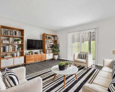 2 Bedroom 1BA 775 ft Pet-Friendly Apartment For Rent in Frankfort, KY