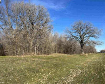 Land For Sale in Clear Lake, IA