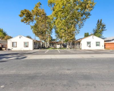 1 Bedroom 3808 ft Studio For Rent in Sacramento, CA