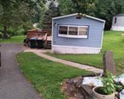 3 Bedroom 1.5BA 980 ft Mobile Home For Rent in New Windsor, NY