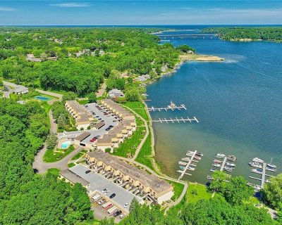 2 Bedroom 2BA 1420 ft Condo For Sale in Irondequoit, NY