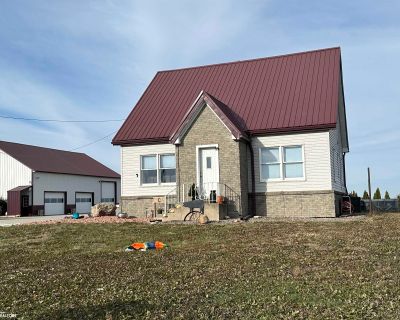 4 Bedroom 1BA 1375 ft Single Family House For Sale in Eagle Grove, IA