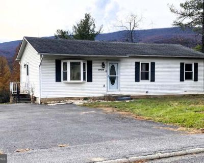 3 Bedroom 1BA 1008 ft Single Family Home For Sale in CRESAPTOWN, MD