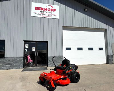 EDGE 34 BRIGGS Featuring a 34 stamped deck constructed of strong 12-gauge steel. Powered by a 20hp Briggs & Stratton EXi2000 Intek engine??. Foot-operated deck lift, high-back seat with seat springs, sealed ball bearings??. Model Number 915281