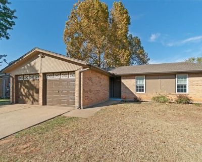 Swan Lake Rd, Edmond, Home For Rent