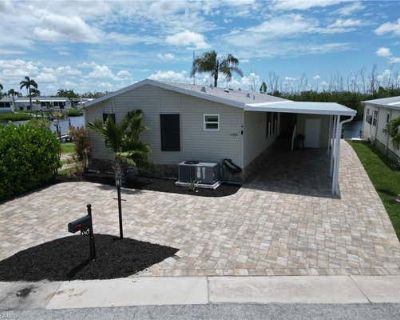 2 Bedroom 2BA 1476 ft Furnished Manufactured Home For Sale in FORT MYERS BEACH, FL