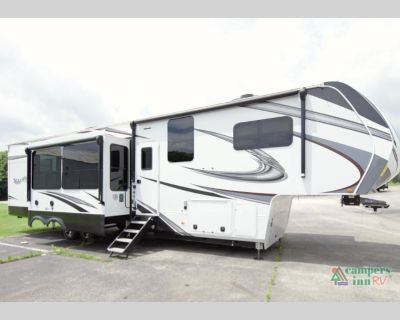 2023 Grand Design Solitude 391DL-R
