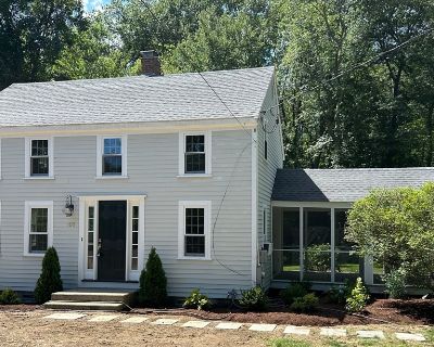 3 Bedroom 1BA 1432 ft Single Family House For Sale in Sherborn, MA