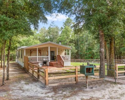 3 Bedroom 2BA 1680 ft Mobile Home For Sale in Vernon, FL
