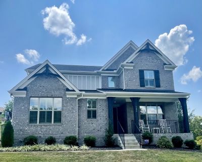 5 Bedroom 4BA 3112 ft Single Family Home For Sale in Goodlettsville, TN