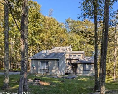 5 Bedroom 2BA 1950 ft Apartment For Rent in Monroe County, PA