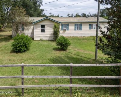 4 Bedroom 2BA 2026 ft Mobile Home For Sale in Marianna, FL