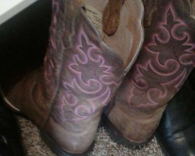 Justins Cowgirl Boots
