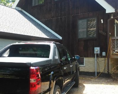 The rent is $1,700 a month divided by 3 people along with it electric bill water bill and cable in every room usually adds up to be around $700 to $800 a month but you would have all rights to the rest of the house