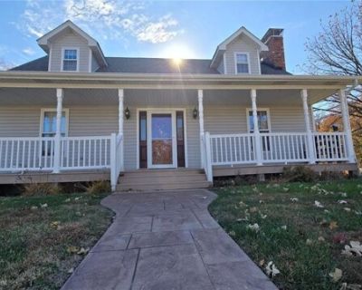 N Cedar Bluff Dr, Valmeyer, Home For Sale