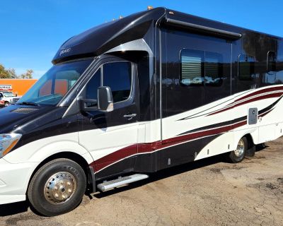 2015 Renegade VILLAGIO 25HAB