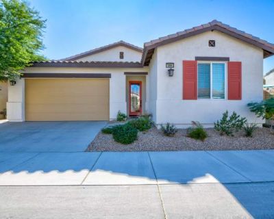 78863 Amare Way. image_url. In unit laundry Granite counters Dishwasher Garage Walk in closets Gym Unit Amenities bathtub dishwasher fireplace furnished garbage disposal granite counters in unit laundry microwave refrigerator walk in closets Property Amenities bocce court clubhouse gym on-site laundry parking pool garage hot tub pickleball. 2 Bedroom. 2.5 Bathroom. 1592 ft . Furnished