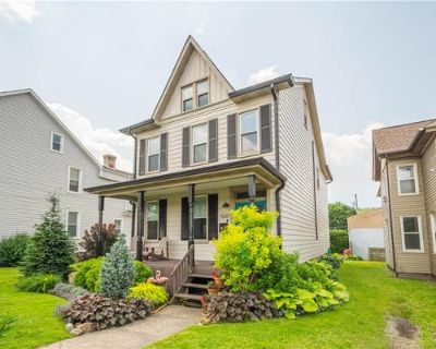 4 Bedroom 2BA 1972 ft Single Family Home For Sale in CORAOPOLIS, PA