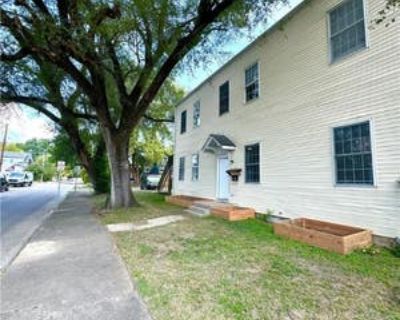 4 Bedroom 2BA 1998 ft Duplex For Sale in NEW ALBANY, IN