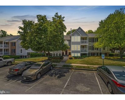 2 Bedroom 2BA 1028 ft² Residential For Sale in PIKESVILLE, MD