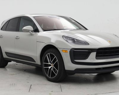 Used 2022 Porsche Macan Standard