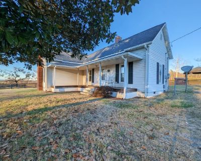 3 Bedroom 1BA 1250 ft Apartment For Rent in Cleveland County, NC