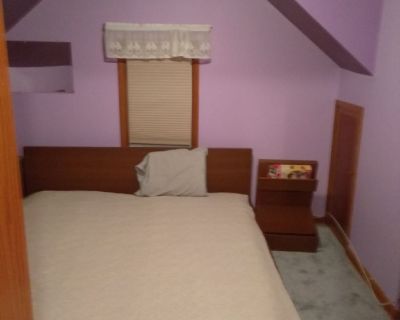 2 bedroom / full bath