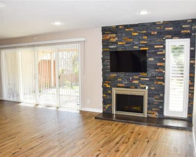 3 Bedroom 3BA 1938 ft Townhouse For Sale in ANAHEIM, CA