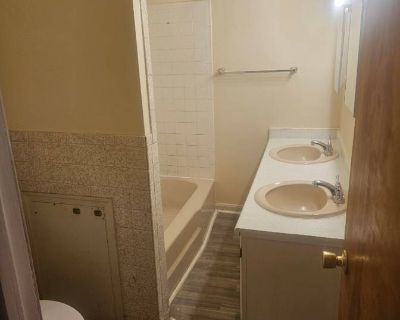 Available on: now. Unfurnished. Pet friendly. Parking available * Cat friendly * Dog friendly. Rent $1,499 per month Bills Not included Security deposit $1,599 Property type Townhouse Room furnishing Unfurnished Available on Now