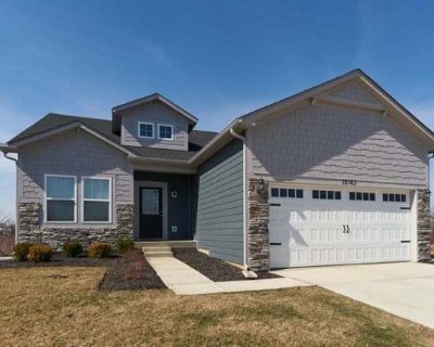 2 Bedroom 2BA 1704 ft Pet-Friendly House For Rent in Noblesville, IN