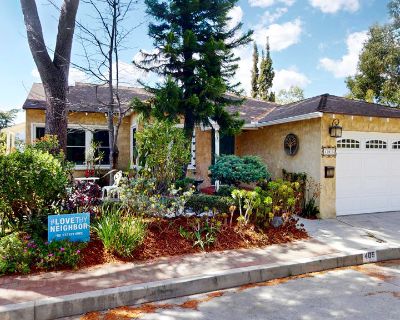 3 Bedroom 2BA 1964 ft Multi-Family For Sale in Glendale, CA