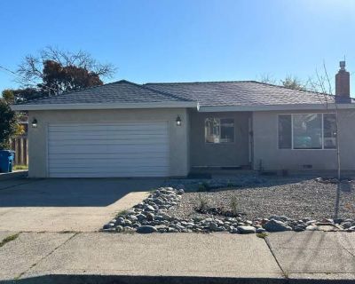 3 Bedroom 2.5BA 1224 ft Apartment For Rent in Oroville, CA