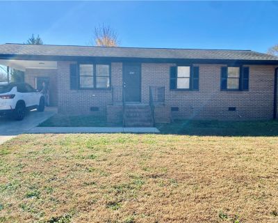 3 Bedroom 1BA 1000 ft Single Family House For Sale in Starr, SC