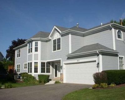 920 Sweetflower Drive. image_url. In unit laundry Patio / balcony Hardwood floors Dishwasher Dogs allowed Garage Unit Amenities air conditioning dishwasher hardwood floors in unit laundry patio / balcony walk in closets recently renovated Property Amenities dogs allowed pet friendly parking garage. Pets allowed. 3 Bedroom. 2.5 Bathroom. 2165 ft