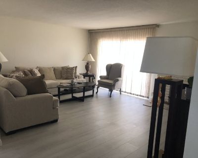 Furnished Room for Rent - Private room for rent in Huntington Beach
