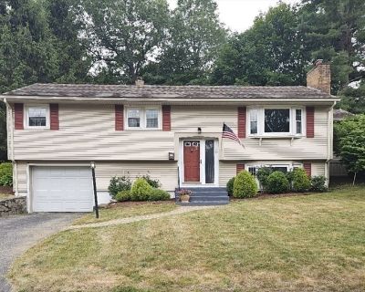 3 Bedroom 1BA 1993 ft Single Family House For Sale in Holden, MA