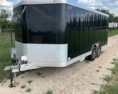 2013 Featherlite Trailer Enclosed